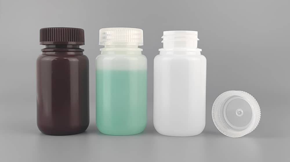 Food-Grade vs Lab-Grade Containers 8 Food-Grade-vs-Lab-Grade-Containers