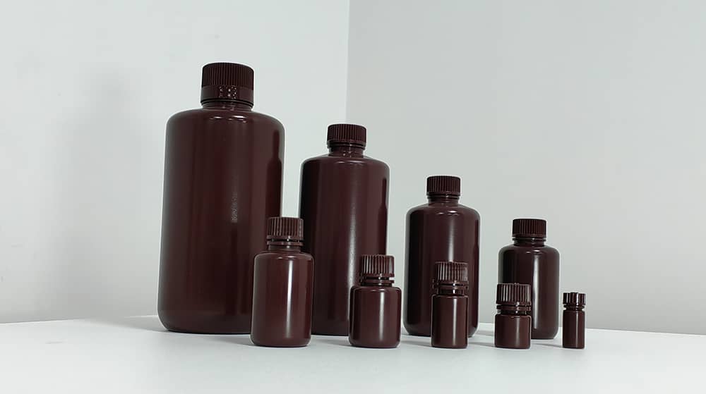 Choosing the Right Bottle for PCB Photoresist Storage 2 Full-range-of-high-purity-amber--photoresist-bottles-for-PCB-chemical-storage,-available-from-8ml-R&D-samples-to-1000ml-production-packaging
