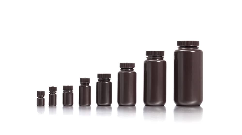 Choosing the Right Bottle for PCB Photoresist Storage 3 Professional-amber-HDPE-bottles-for-PCB-photoresist-storage-and-electronic-grade-chemical-packaging