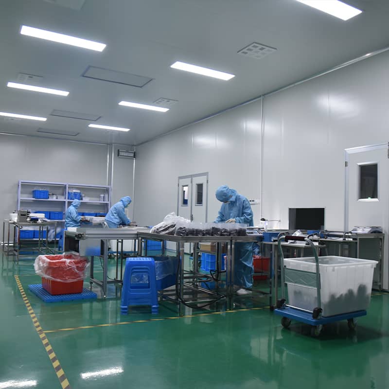 Dust-Free Cleanroom Facility for Reagent Bottle Packaging